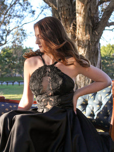 lace black dress