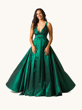 Load image into Gallery viewer, pearl large skirt
